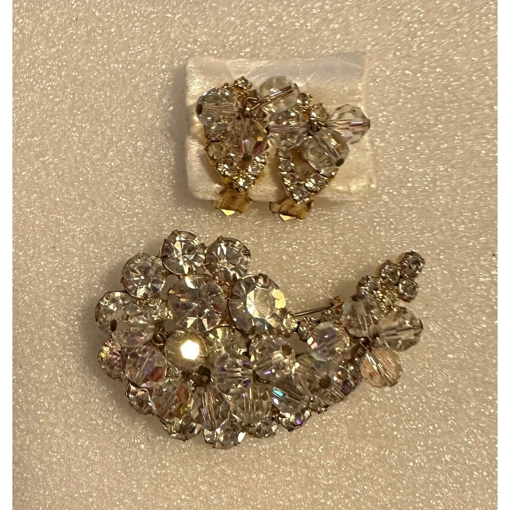Juliana Pin & Earrings Set Crystal W/ Dangles